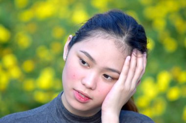 Yalnız bir kadın kadın