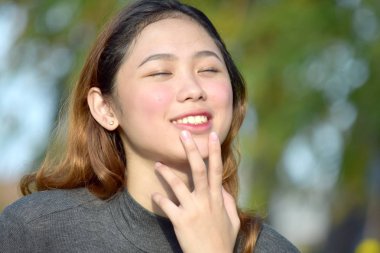 Genç Azınlık Yetişkin Kadın Karar