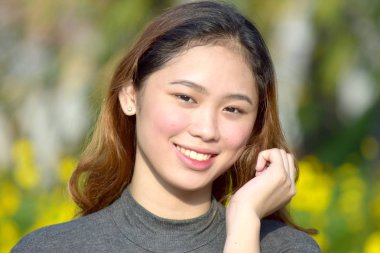 Sevimli Güzel Filipinli Kişi