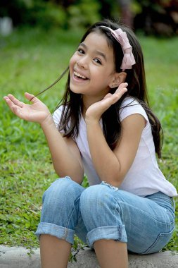 Şaşırmış bir Asyalı.