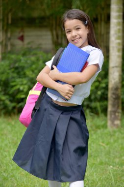 Sevimli Azınlık Kız Öğrenci ve Mutluluk Üniforma Giyen