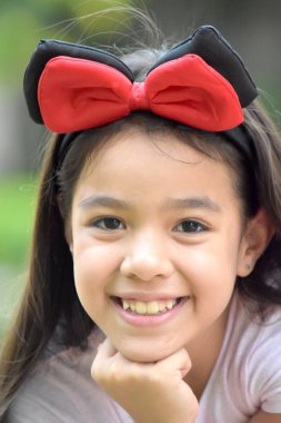 Sevimli Kız Çocuk Gülümseyen