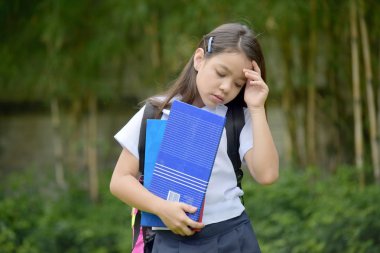 Kız öğrenci ve depresyon