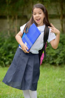 Genç Kız Öğrenci Kazanan