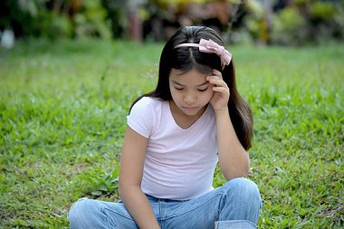 Yalnız Bir Filipinli Kız