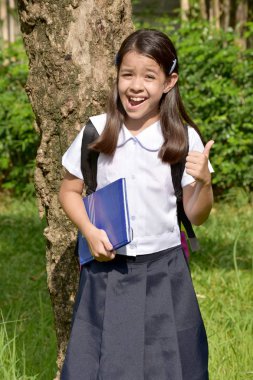 Genç Kız Öğrenci ve Kitaplarla Mutluluk