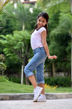 Eğlenceli Azınlık Kişi Ayakta