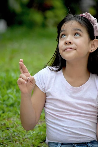 Şanslı Petite Kadın Tween