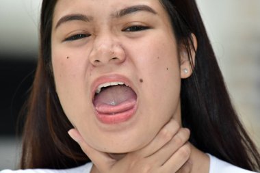 Genç Bir Kadın Boğulma