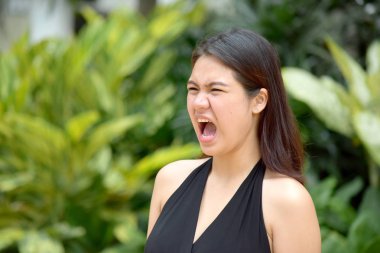 Stresli Asyalı Kadın Çekici