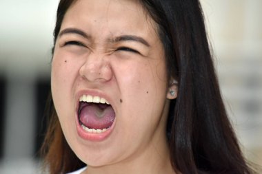 Bir deli farklı erkek