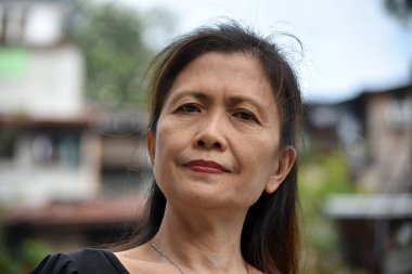 Bir Duygusuz Kıdemli Azınlık Gramı