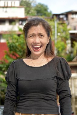 Değişik bir Son Sınıf Kadın ve Mutluluk