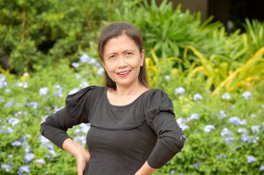 Mutlu Kıdemli Azınlık Kişisi