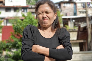 İnatçı bir farklı kişi