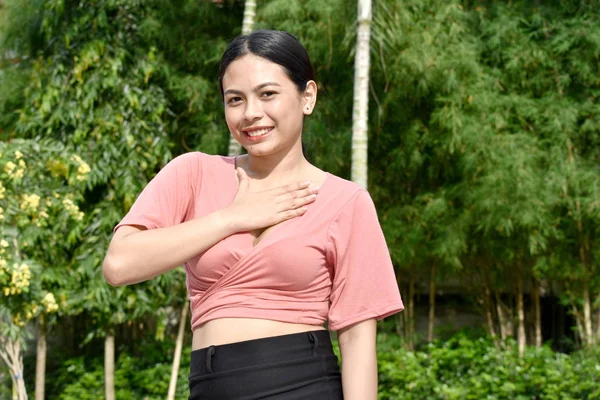 Yetişkin Bir Kadın ve Takdir