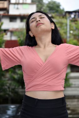 Yetişkin Bir Kadın ve Özgürlük