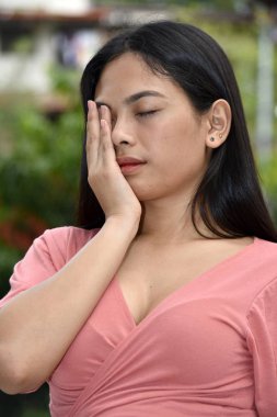 A Sleepy çeşitli kadın