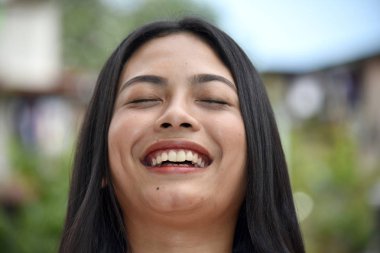 Gözleri kapalı Pretty Yetişkin Kadın