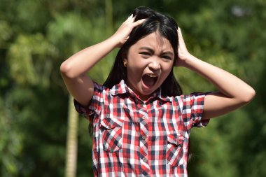 Stres altında bir kız