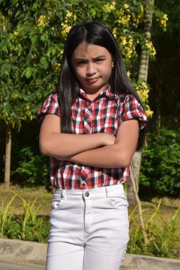 İnatçı Bir Kız Gençliği