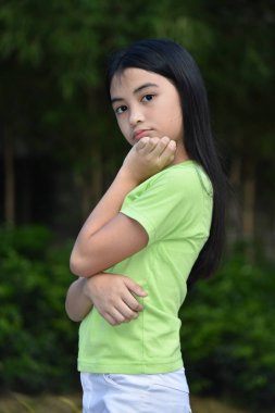 Bir Düşünme Asyalı Kız