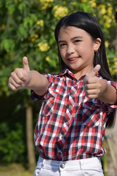 Başparmak ile Güzel Asya Kadın