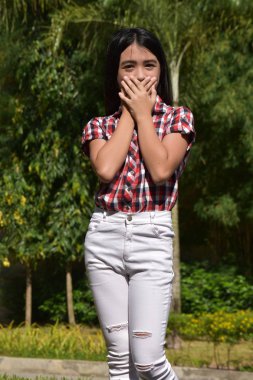 Sessiz Bir Kız Çocuk