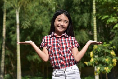 Bir Preteen Ve Kararsızlık