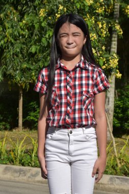 Stresli Genç Azınlık Ergenliği