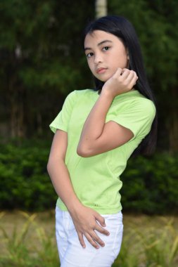 İnce Bir Genç Azınlık Kişi