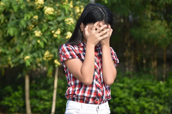 Eine junge asiatische Zwischentöne und Depression — Stockfoto