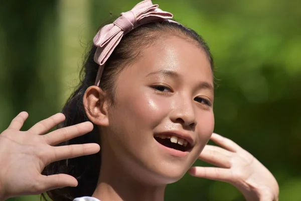 Happy Cute Siswa Gadis Sekolah Remaja Dengan Notebooks — Stok Foto