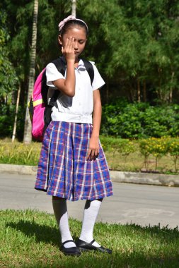 Not Defterleri ile Mutsuz Bir Kız Öğrenci