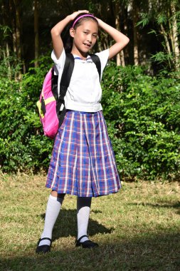 Katolik Asya Kız Öğrenci Hafıza Sorunları