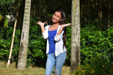 Bir Sürpriz Asyalı Kız Gençlik