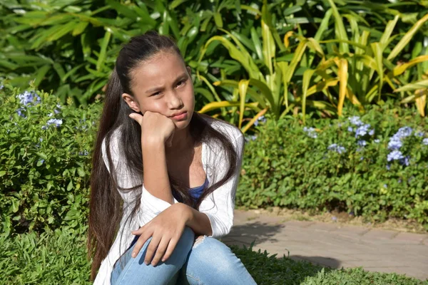 Ein unglückliches Teenie-Mädchen — Stockfoto