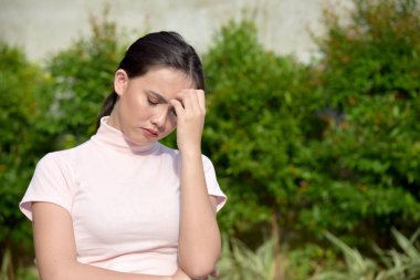 Üzgün bir kadın kadın