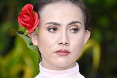 Bir Unemotional Pretty Asya Kadın Kadın