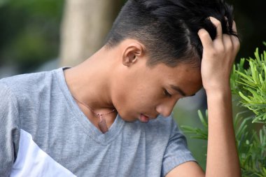 Bir Başarısız Çocuk Gençlik