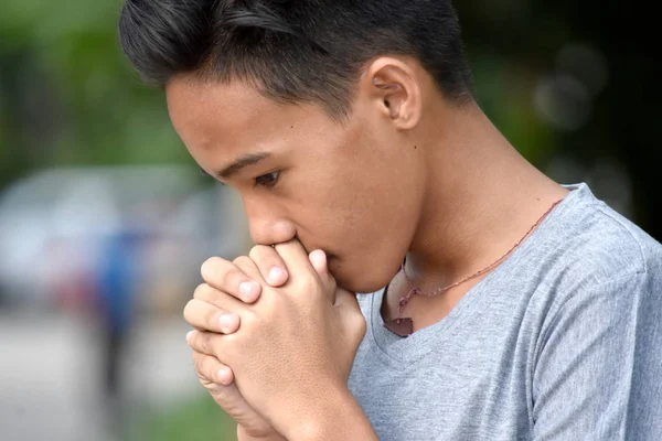 Bir Dua Asya erkek genç