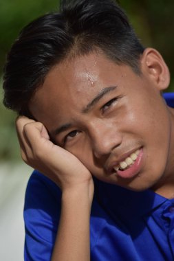 Bir Depresif Genç Çocuk