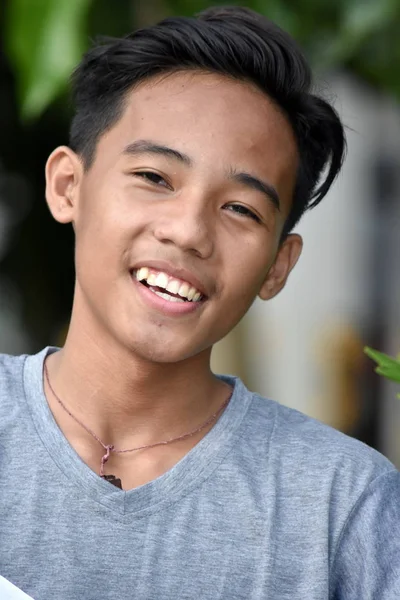 A Minority Boy Teenager Smiling — Stock Photo, Image