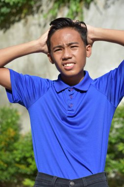 Bir erkek ve anksiyete