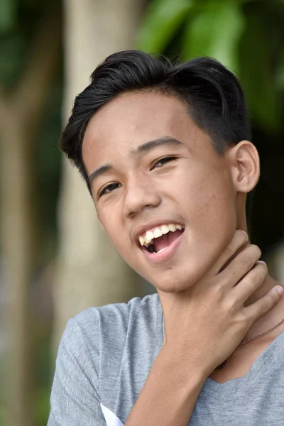 Asian Male Youngster with Sore Throat — Stok Foto