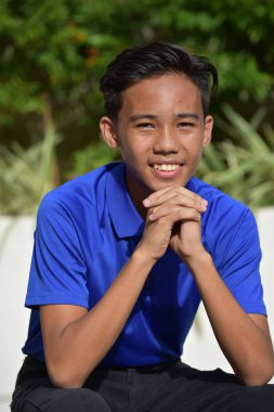 Bir Dua Asya Teen Boy