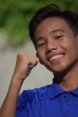 Başarılı Bir Azınlık Kişi