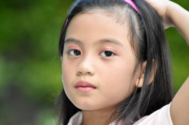 Güzel Kız Hafıza Sorunları