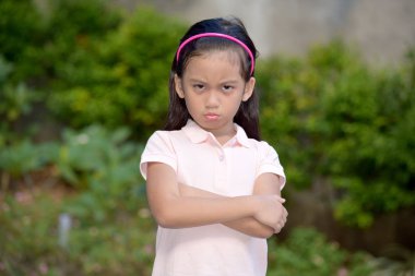 İnatçı bir Ergen Kadın.