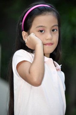 Karar bir sevimli kız